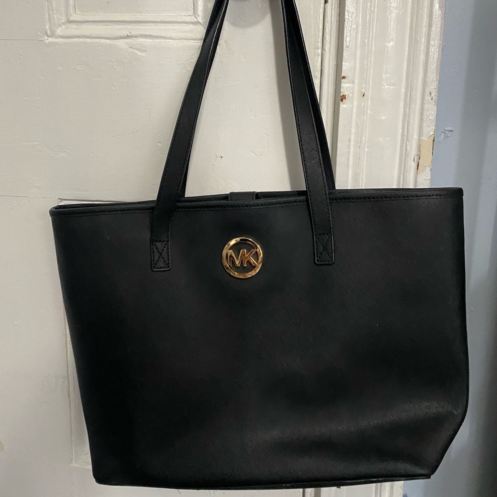 Michael Kors Black Saffiano Tote Bag